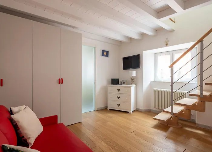 La Finestra Sul Mare - Cozy Modern Bright With Amazing View