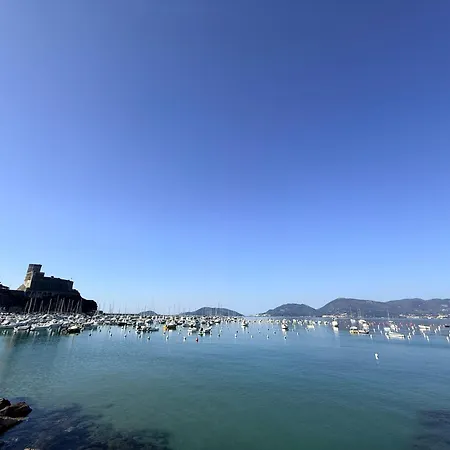 La Finestra Sul Mare - Bright Sea View On Two Floors In Lerici, 4 Guests